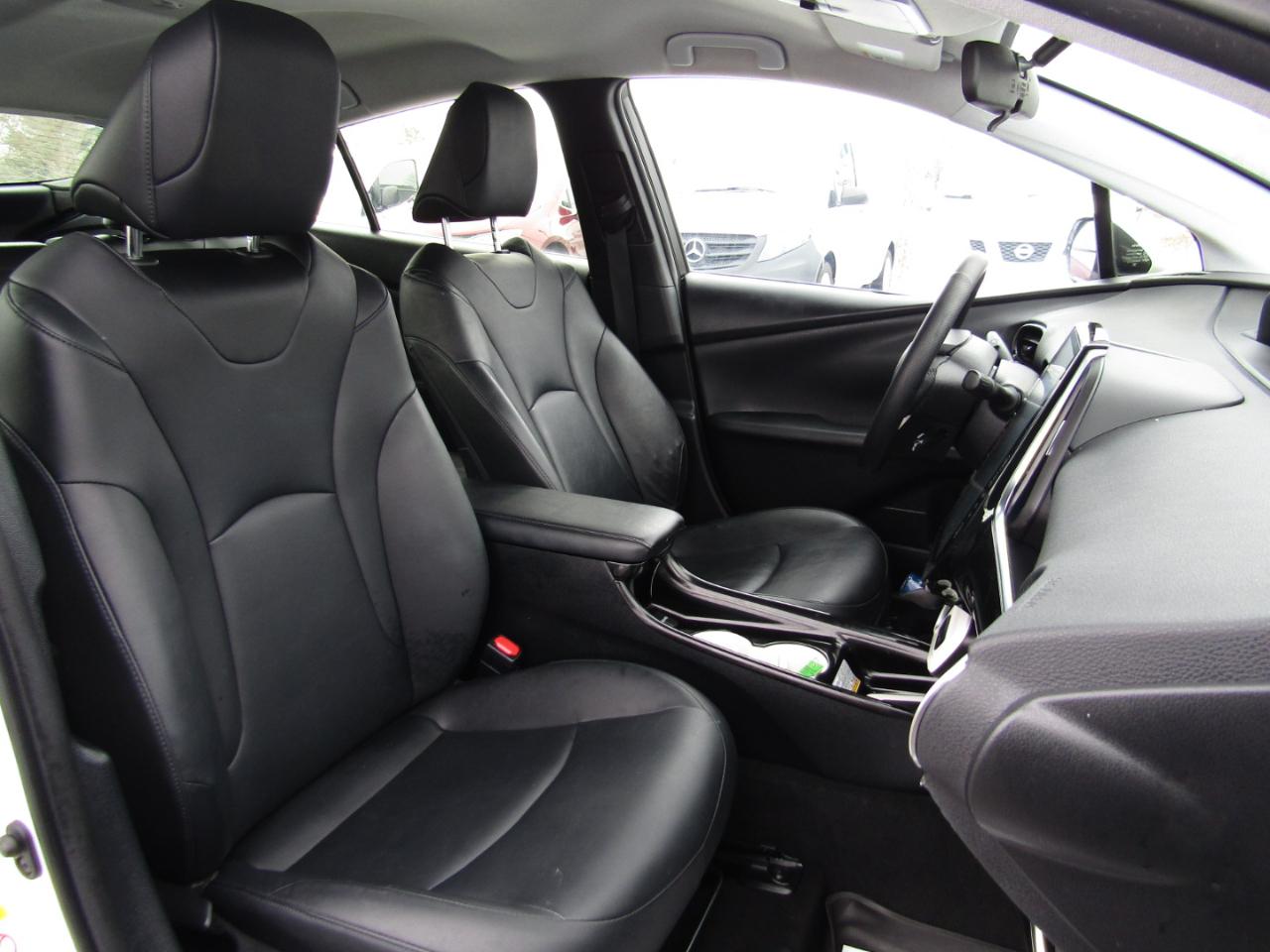 Toyota Prius Prime Premium 2017