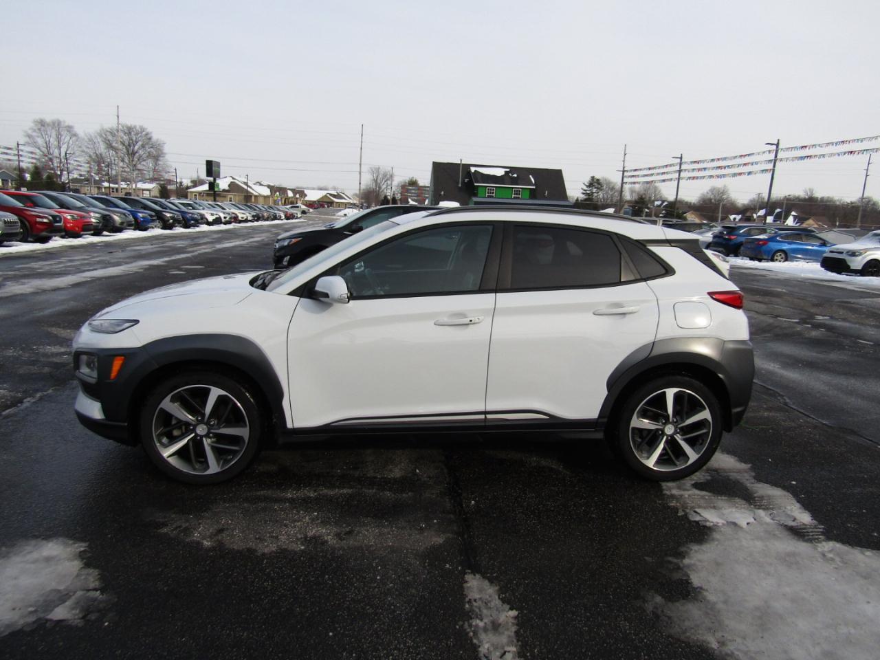 Hyundai Kona Limited AWD 2021