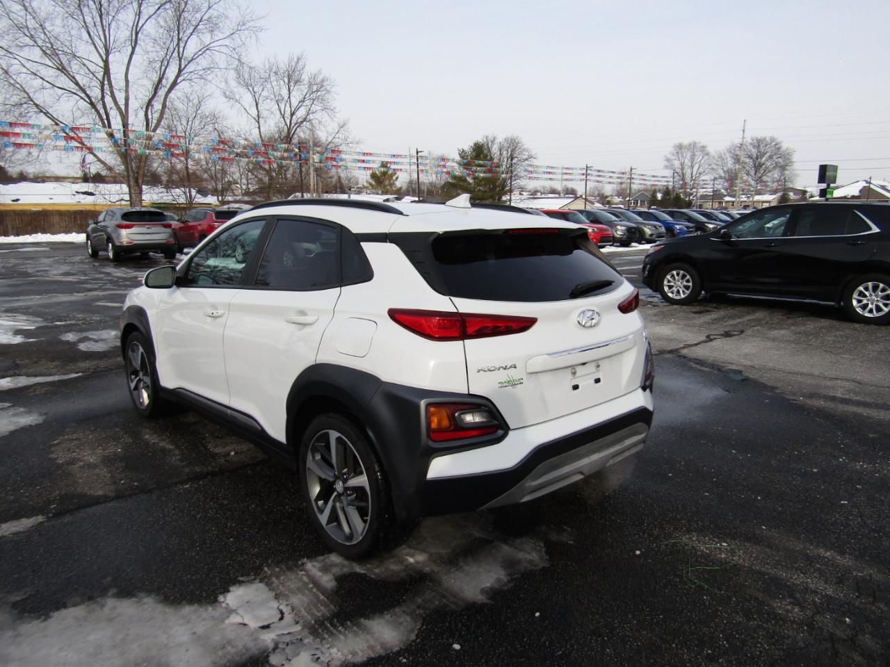 Hyundai Kona Limited AWD 2021