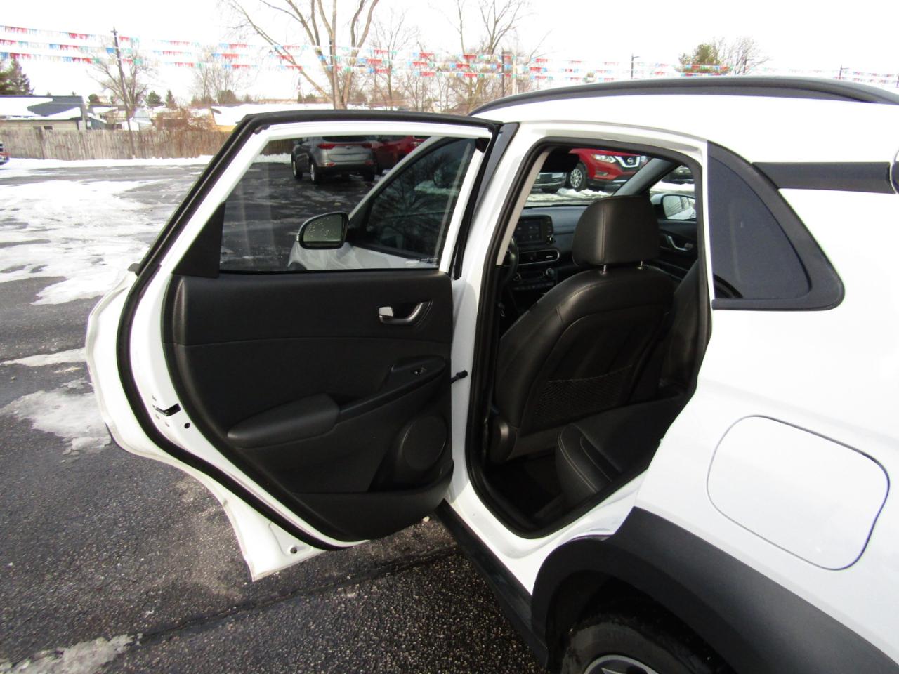 Hyundai Kona Limited AWD 2021