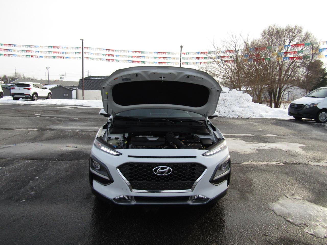 Hyundai Kona Limited AWD 2021