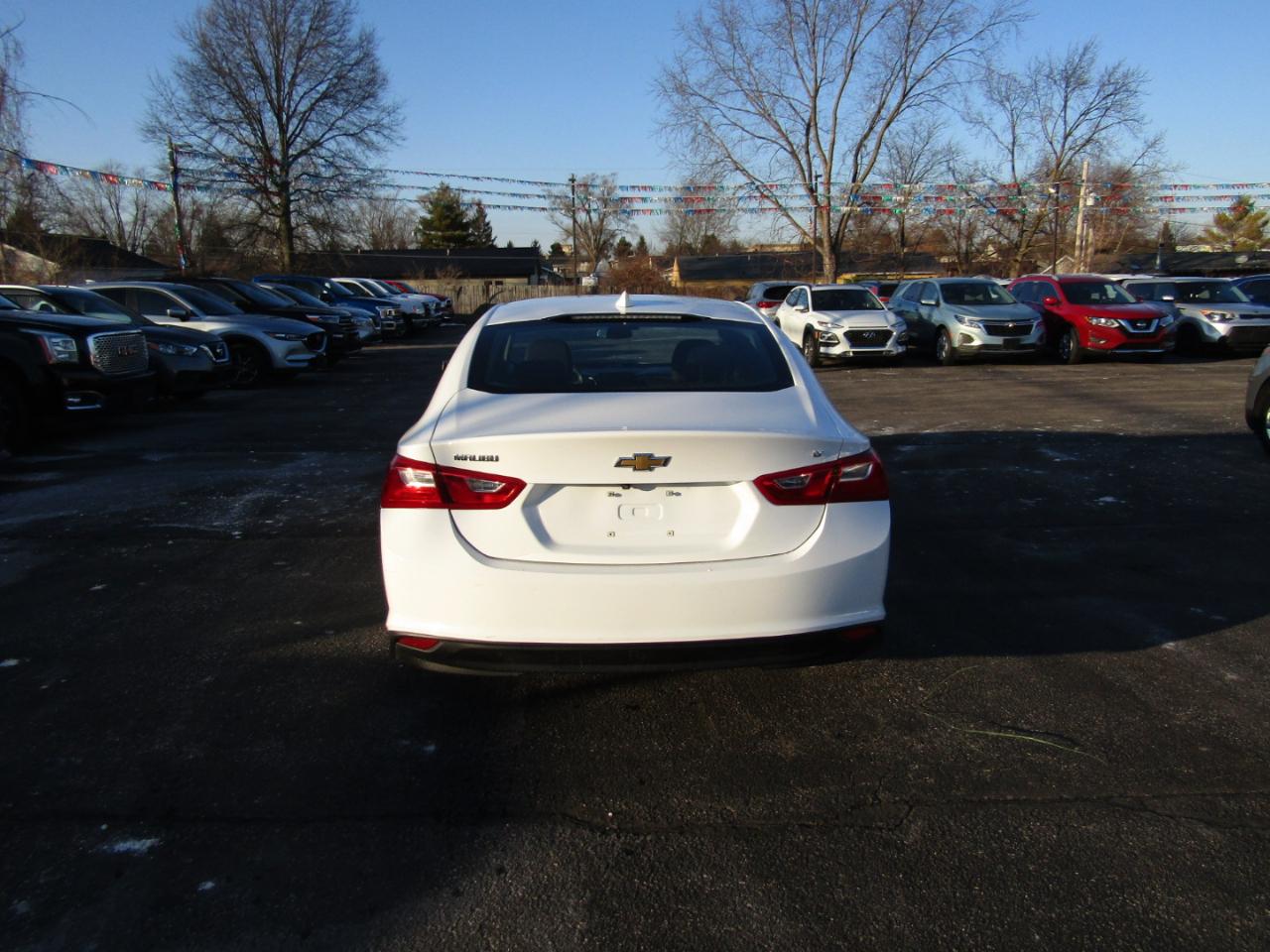 Chevrolet Malibu  2023