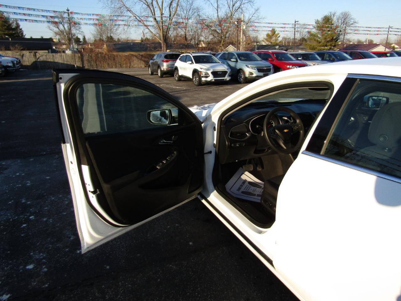 Chevrolet Malibu  2023