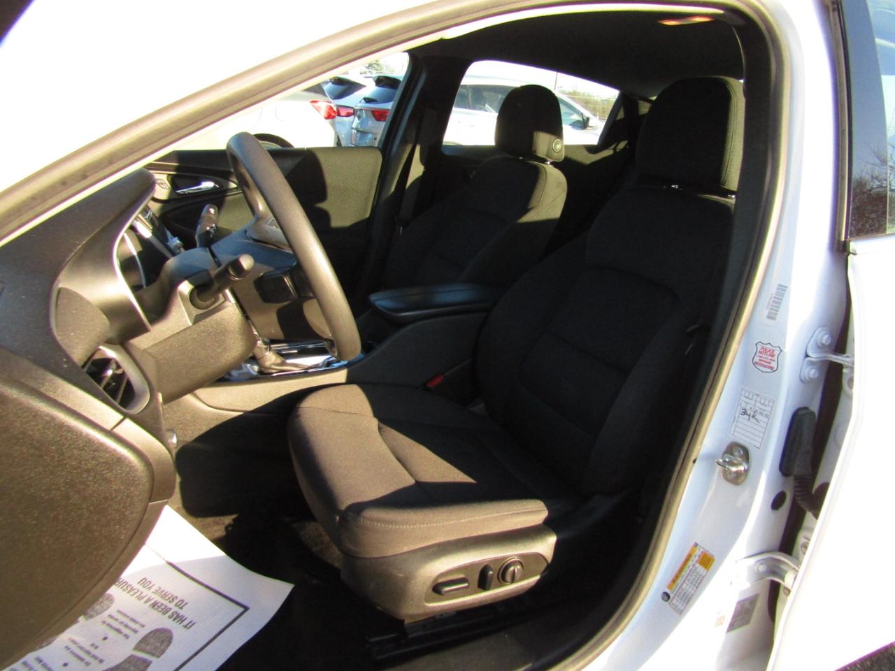 Chevrolet Malibu  2023