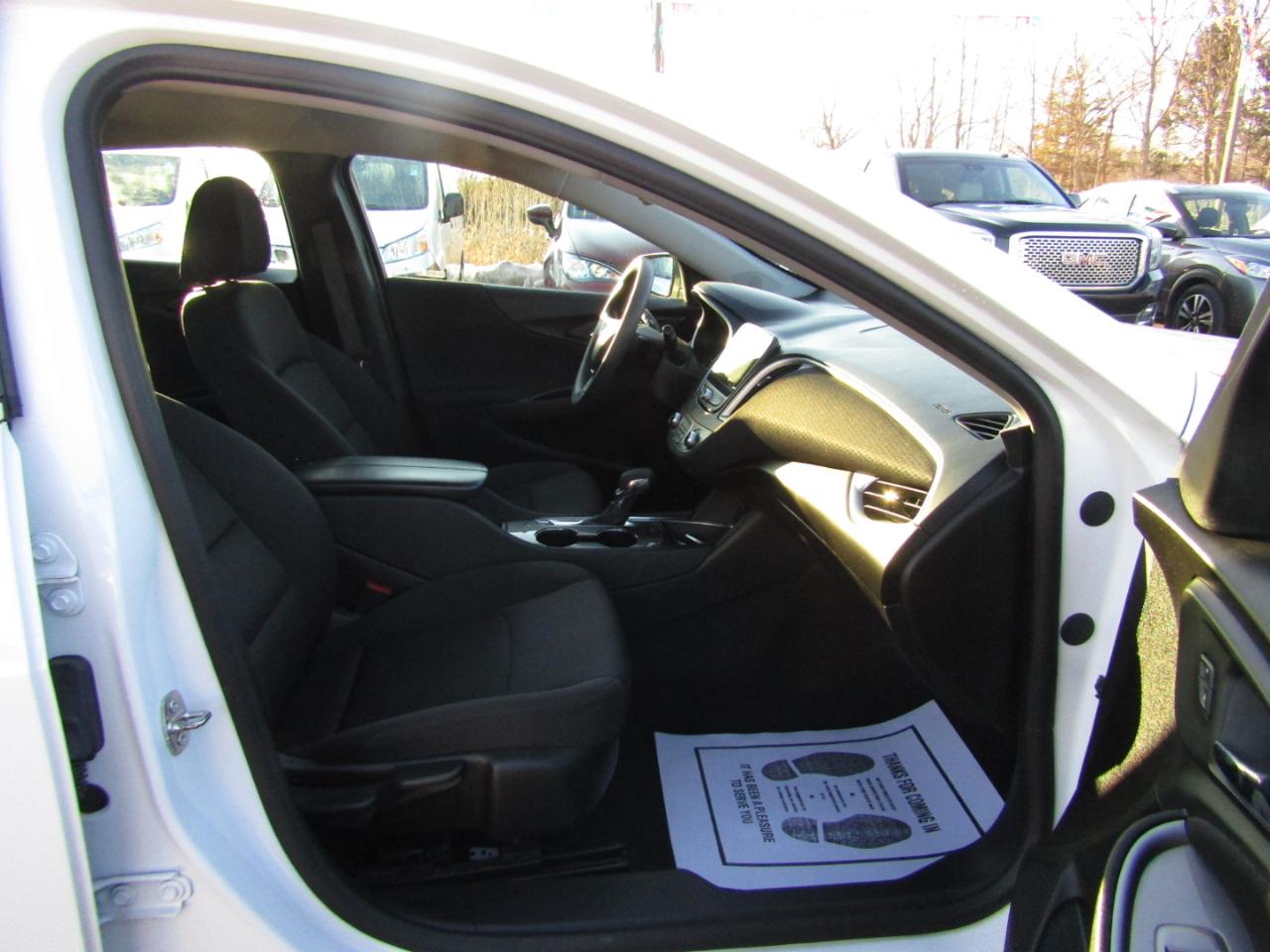 Chevrolet Malibu  2023