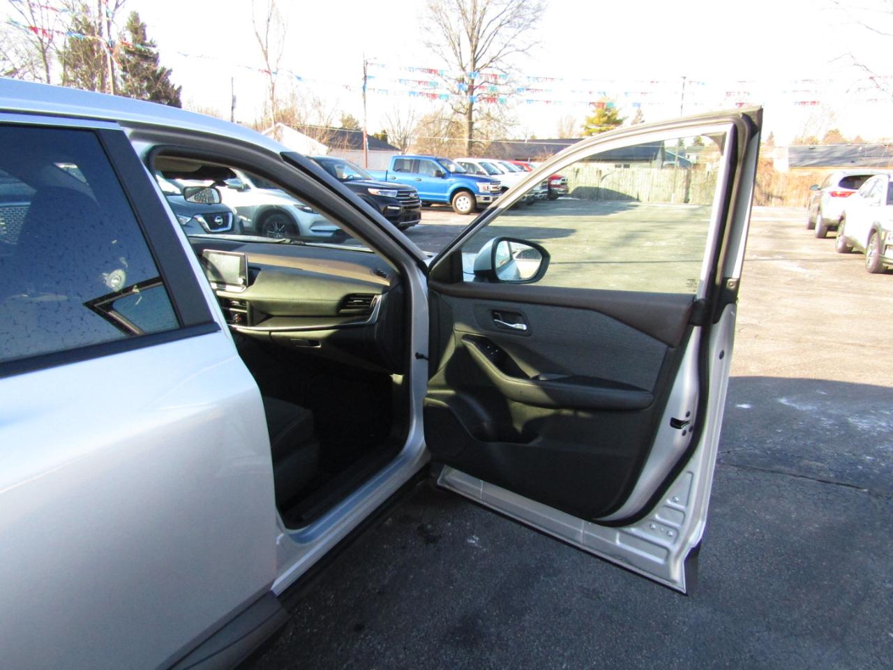 Nissan Rogue SV AWD 2023