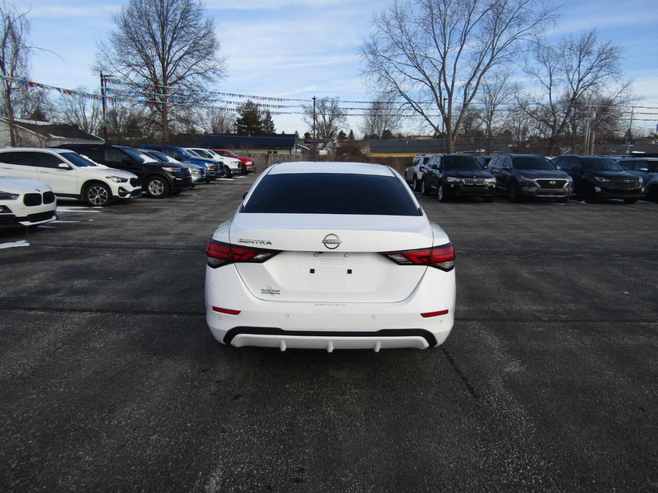 Nissan Sentra S 2025