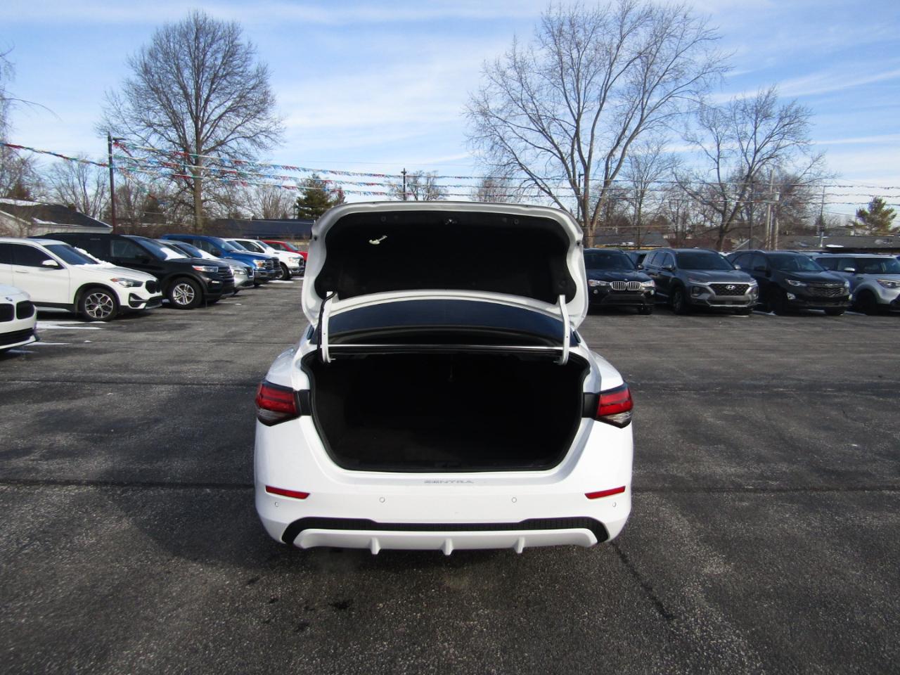 Nissan Sentra S 2025