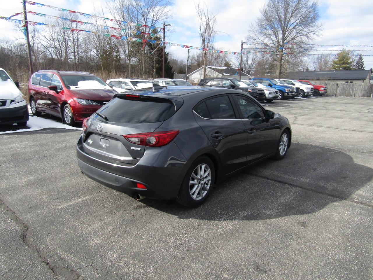 Mazda MAZDA3  2016