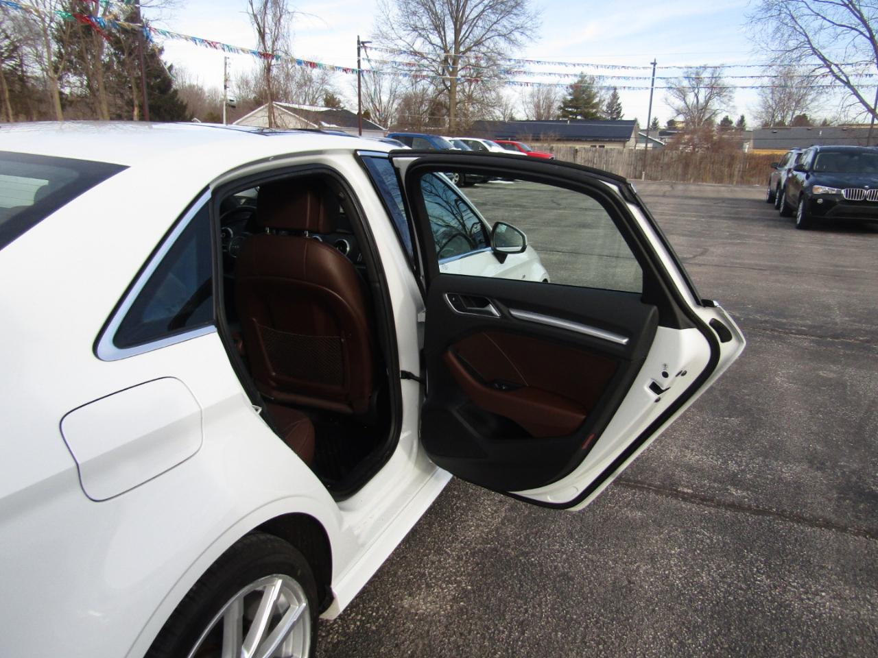 Audi A3 2.0T Premium Plus Sedan quattro S tronic 2016