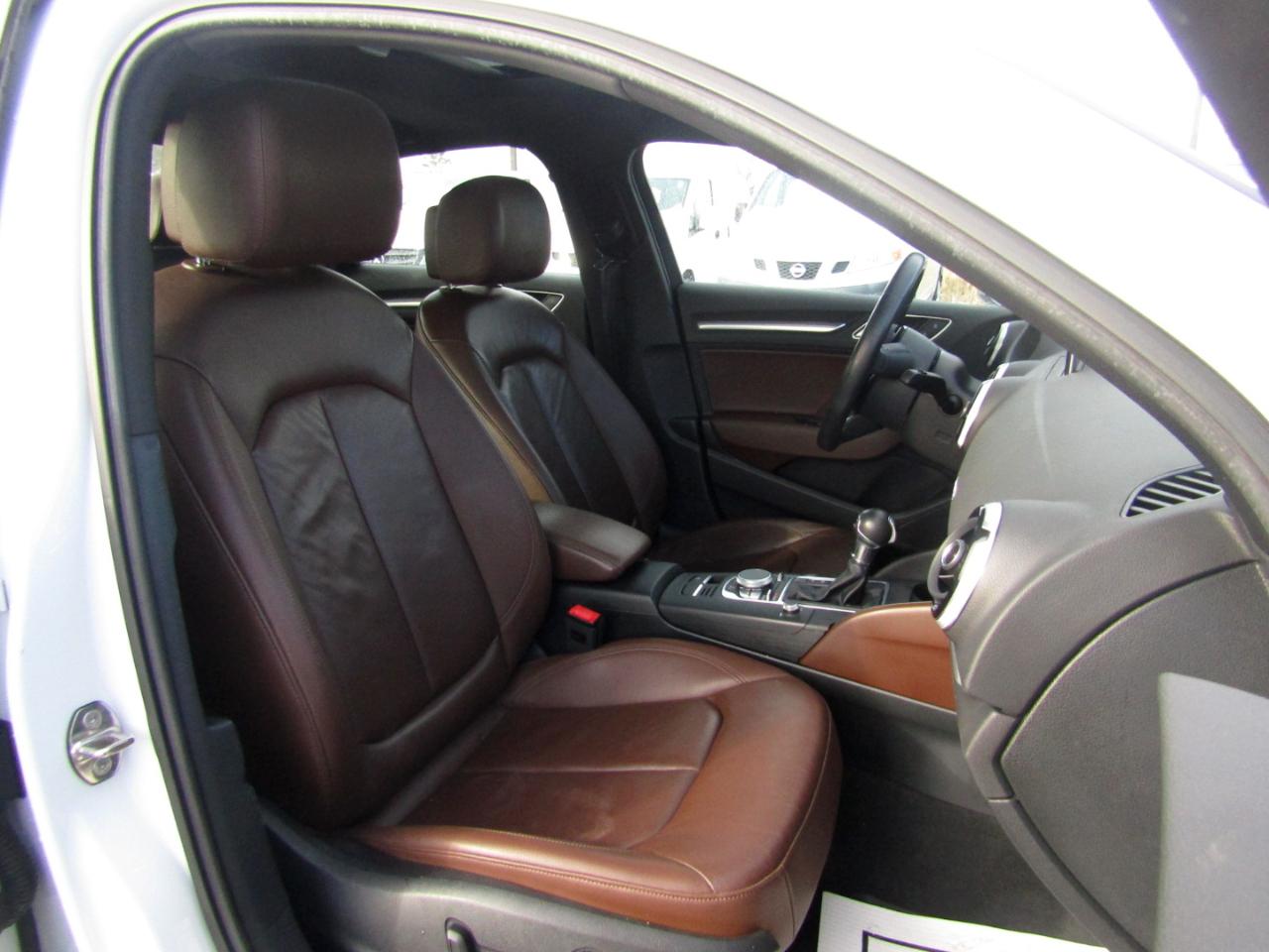 Audi A3 2.0T Premium Plus Sedan quattro S tronic 2016