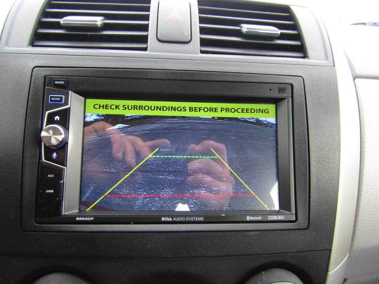 Toyota Corolla Base 5-Speed MT 2010