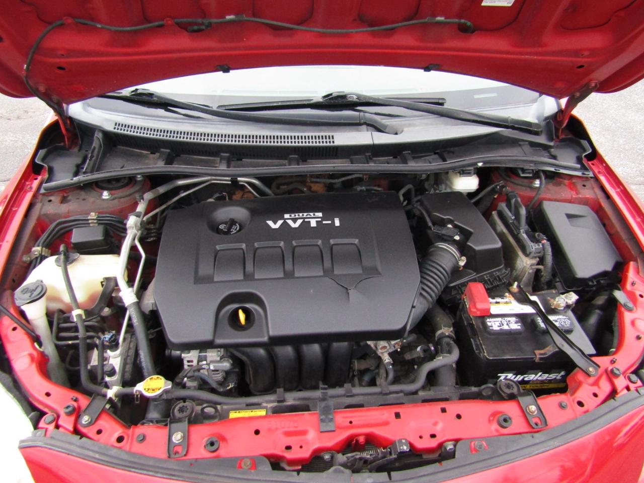 Toyota Corolla Base 5-Speed MT 2010