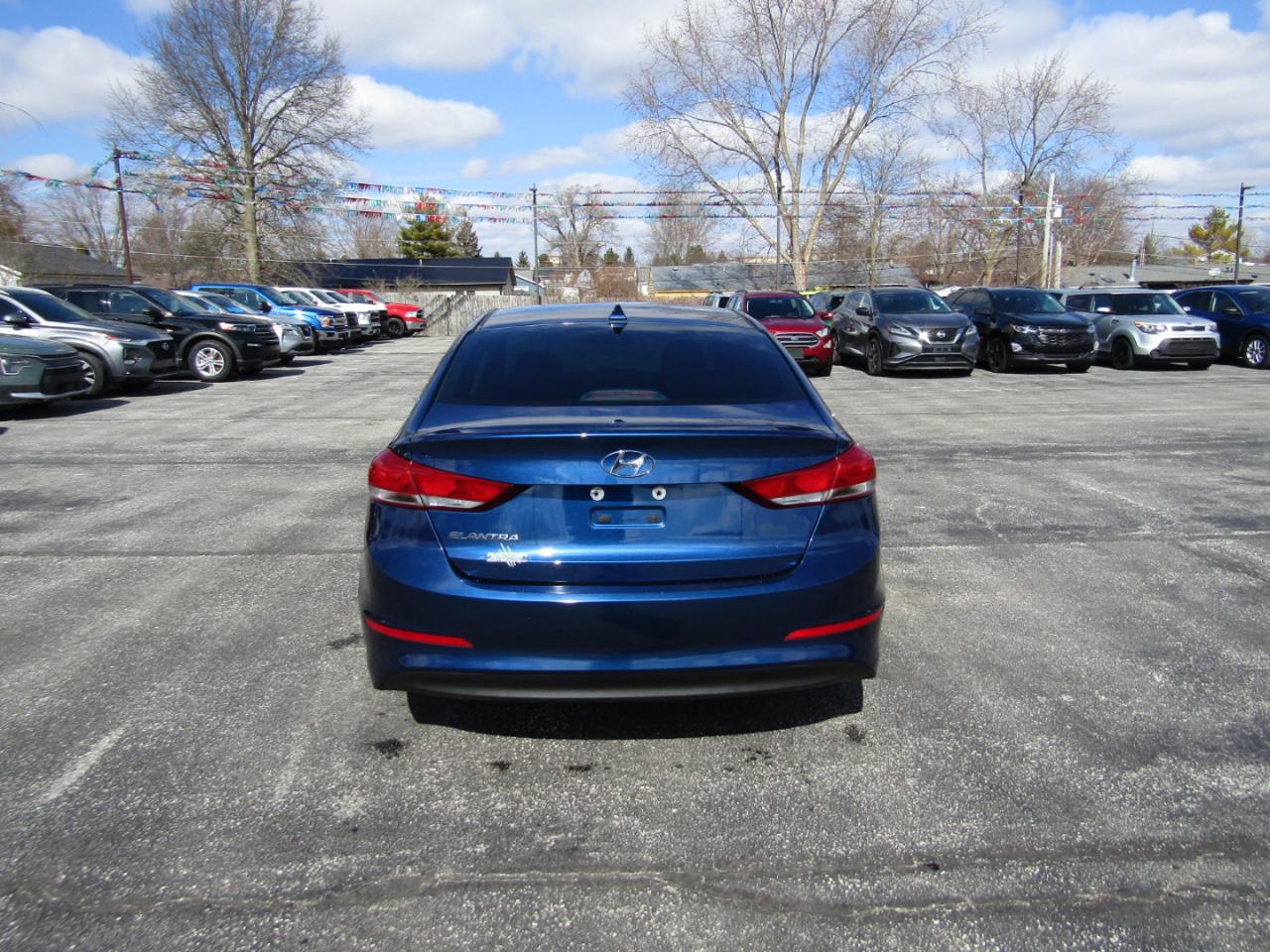 Hyundai Elantra Limited 2018