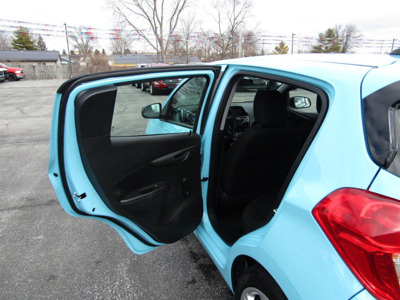 Chevrolet Spark LS CVT 2021