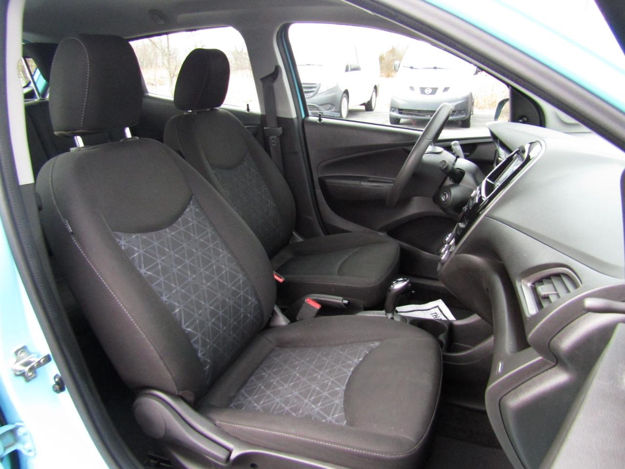 Chevrolet Spark LS CVT 2021