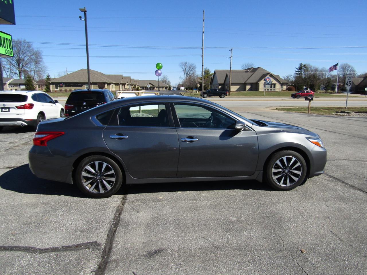 Nissan Altima 2.5 SV 2017