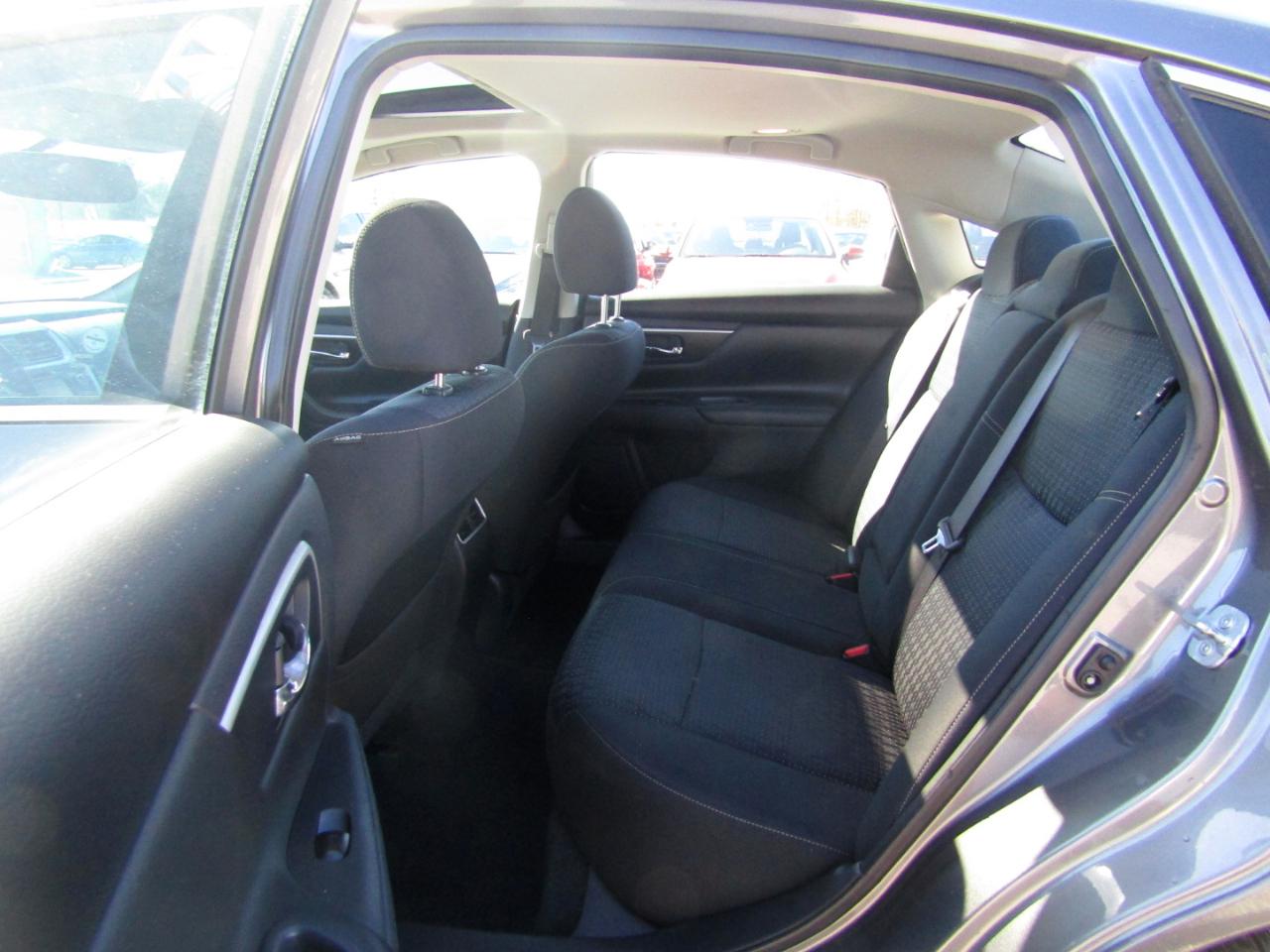 Nissan Altima 2.5 SV 2017