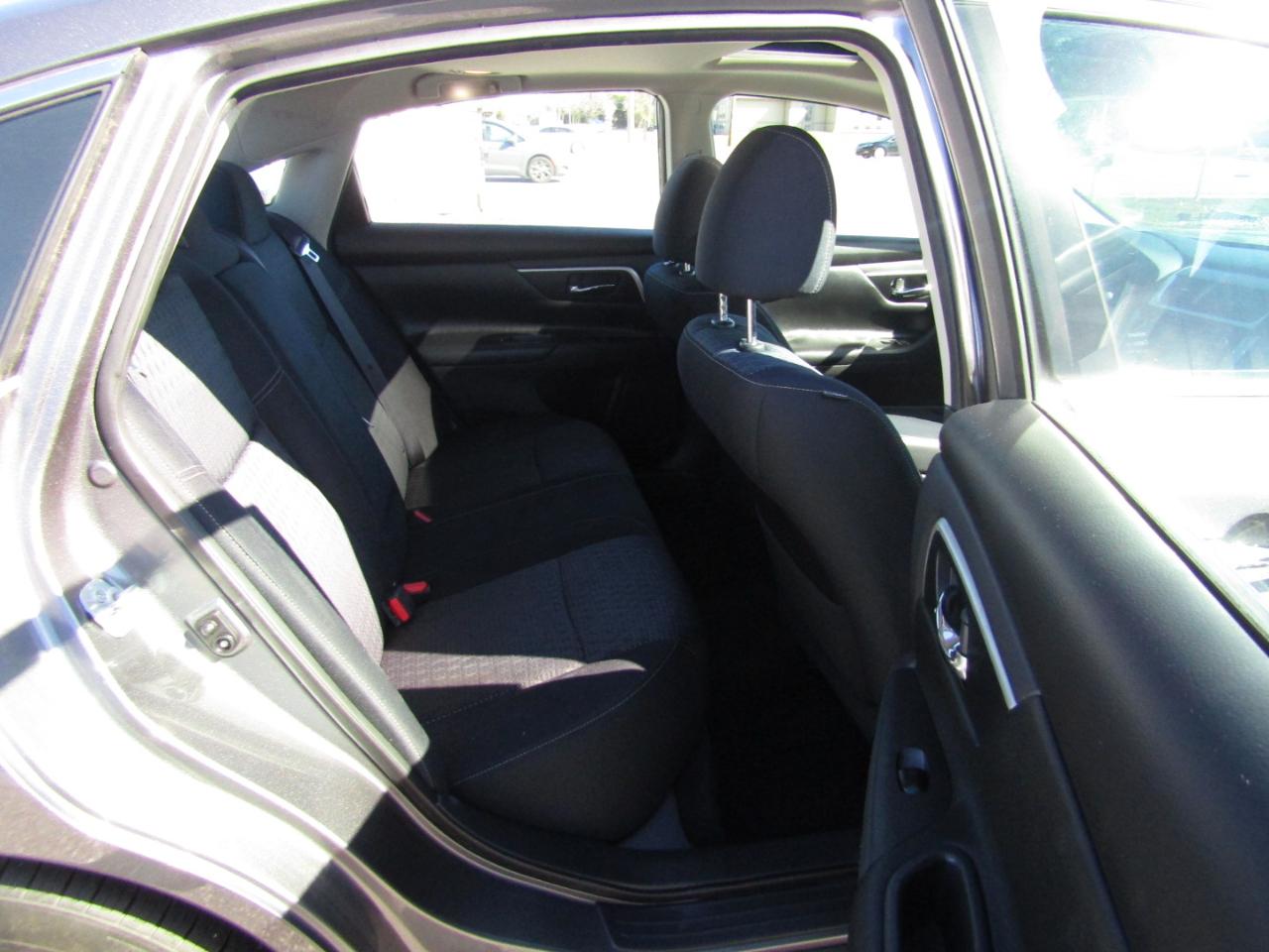 Nissan Altima 2.5 SV 2017