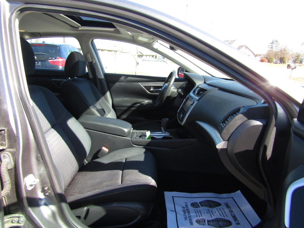 Nissan Altima 2.5 SV 2017