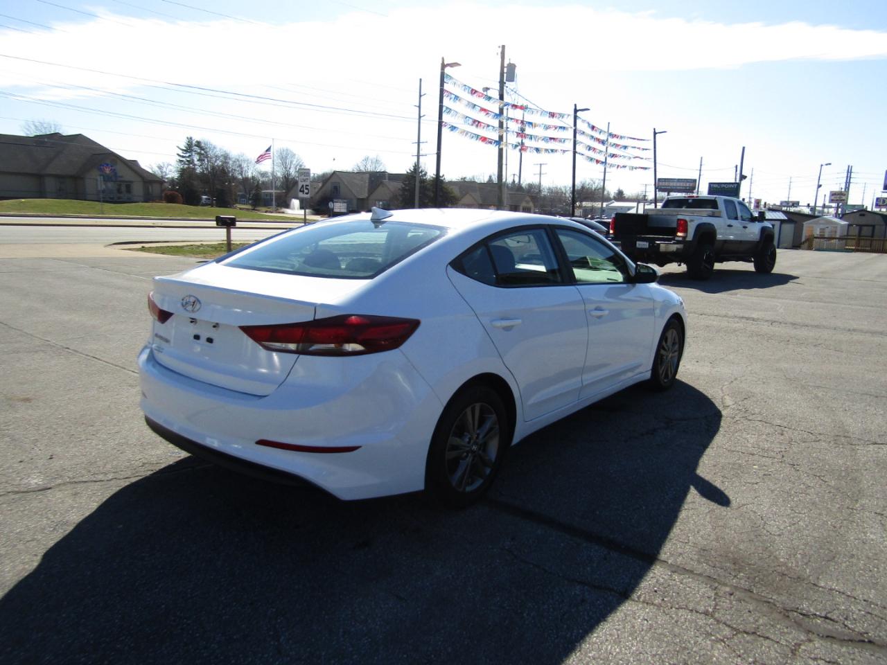 Hyundai Elantra Limited 2018