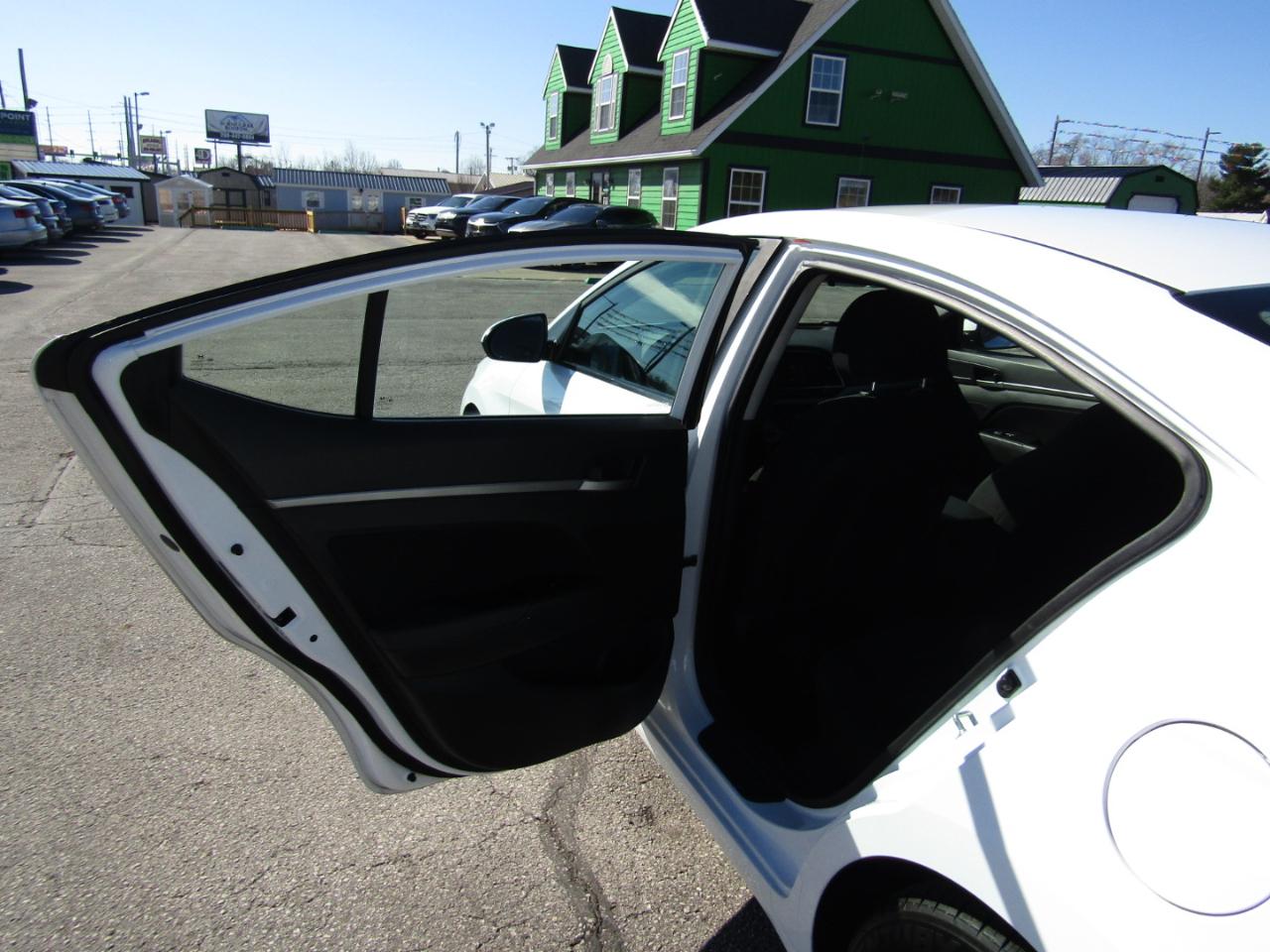 Hyundai Elantra Limited 2018