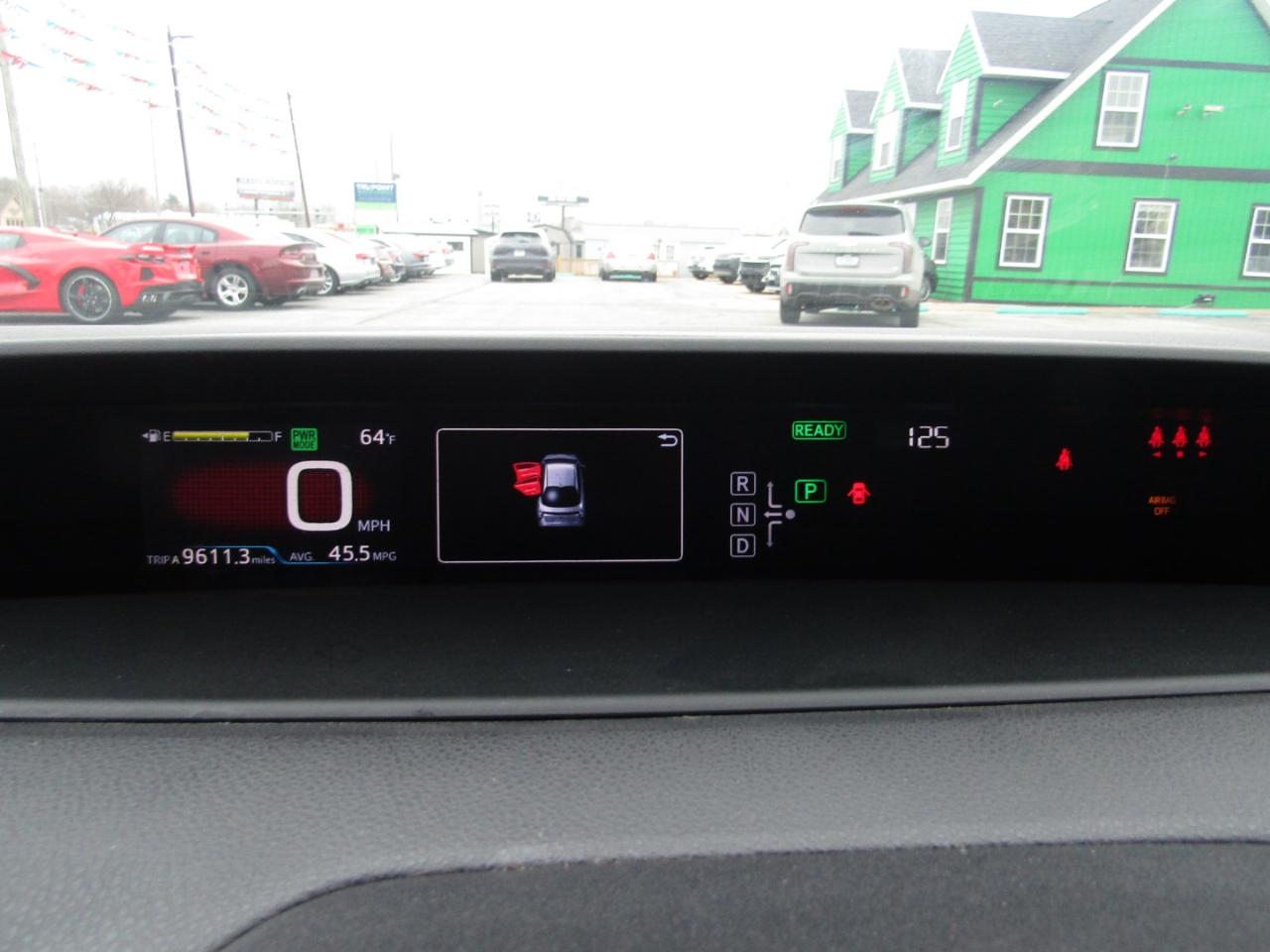 Toyota Prius Four 2017