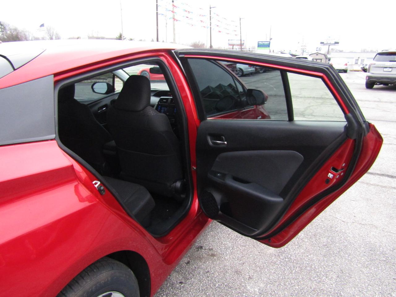 Toyota Prius Four 2017