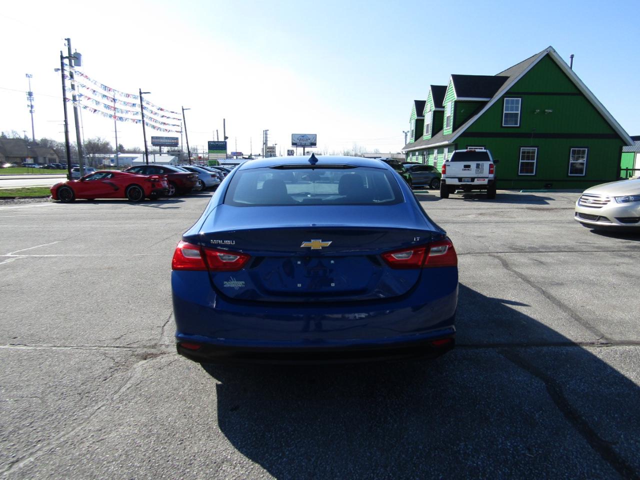 Chevrolet Malibu  2023