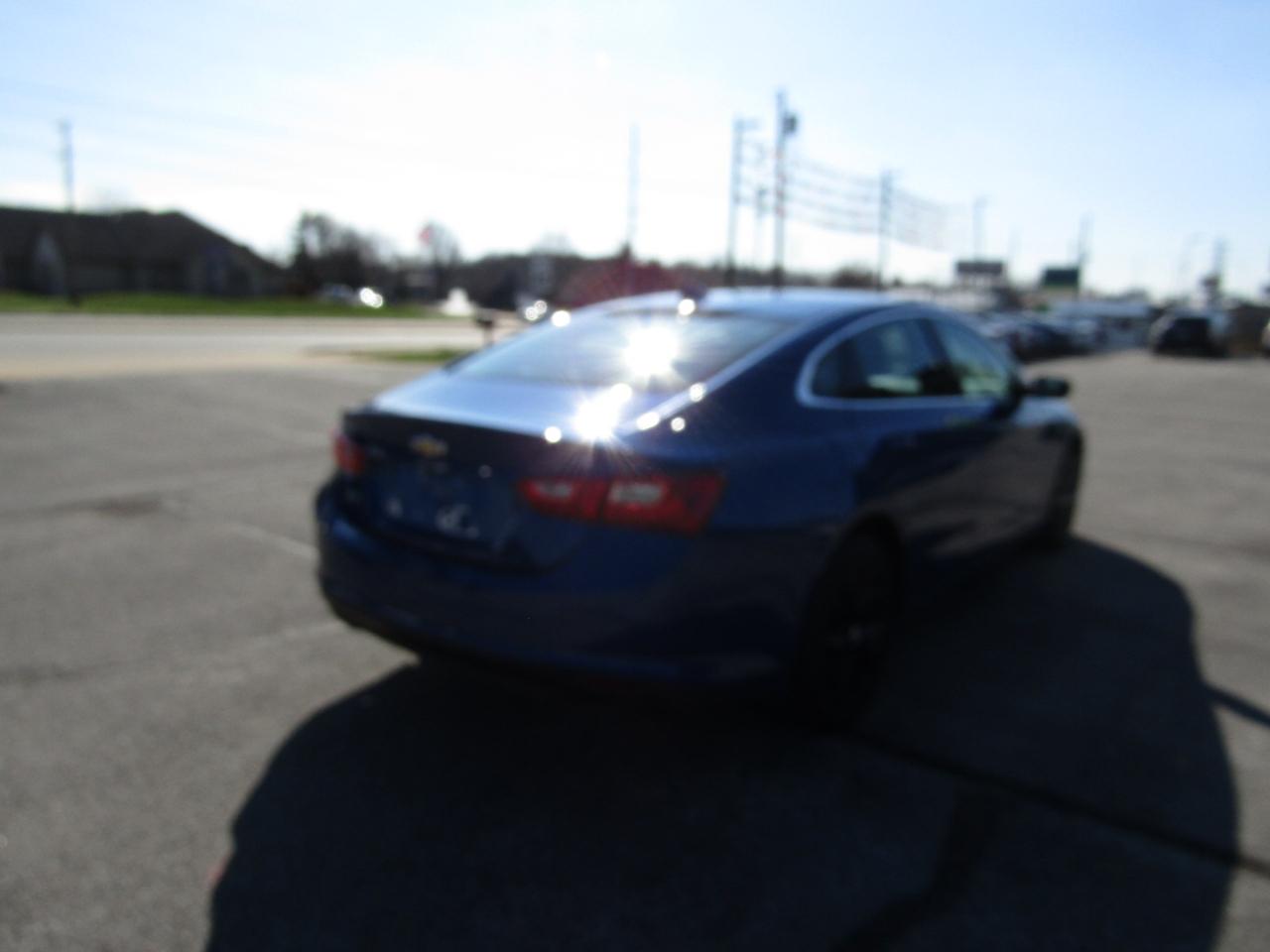 Chevrolet Malibu  2023