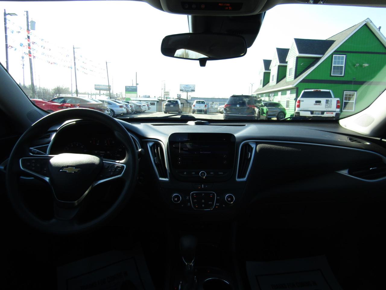 Chevrolet Malibu  2023