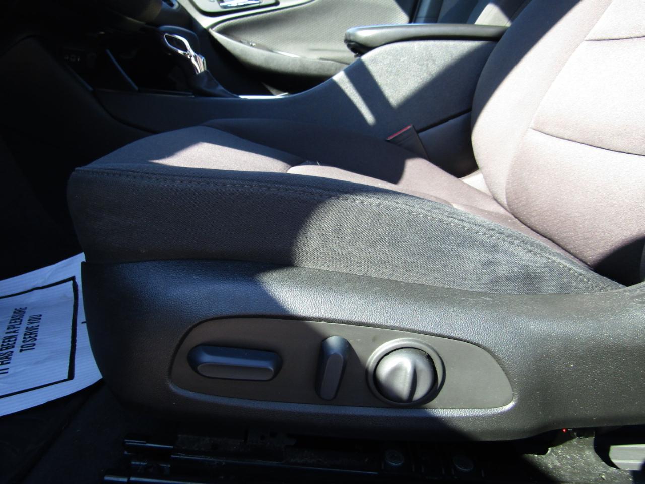 Chevrolet Malibu  2023