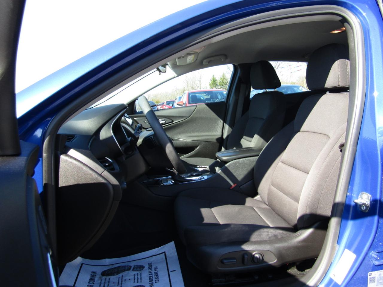 Chevrolet Malibu  2023