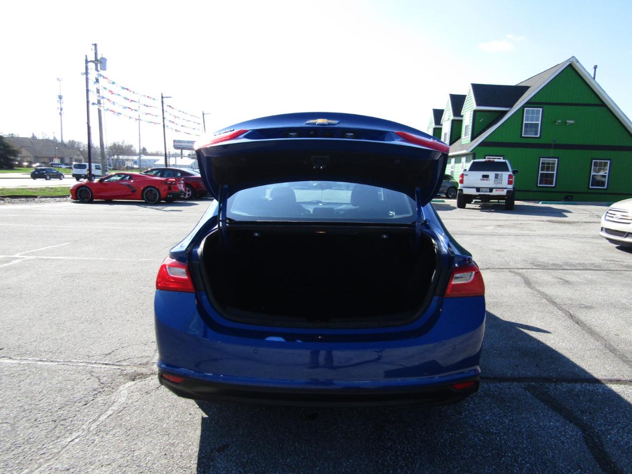 Chevrolet Malibu  2023