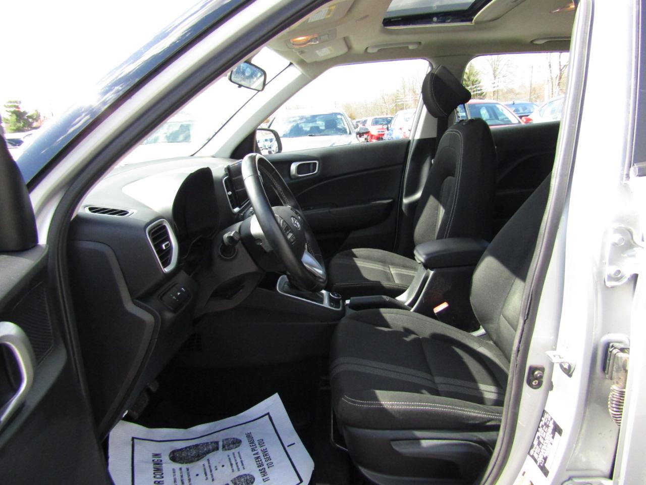 Hyundai Venue SEL 2021