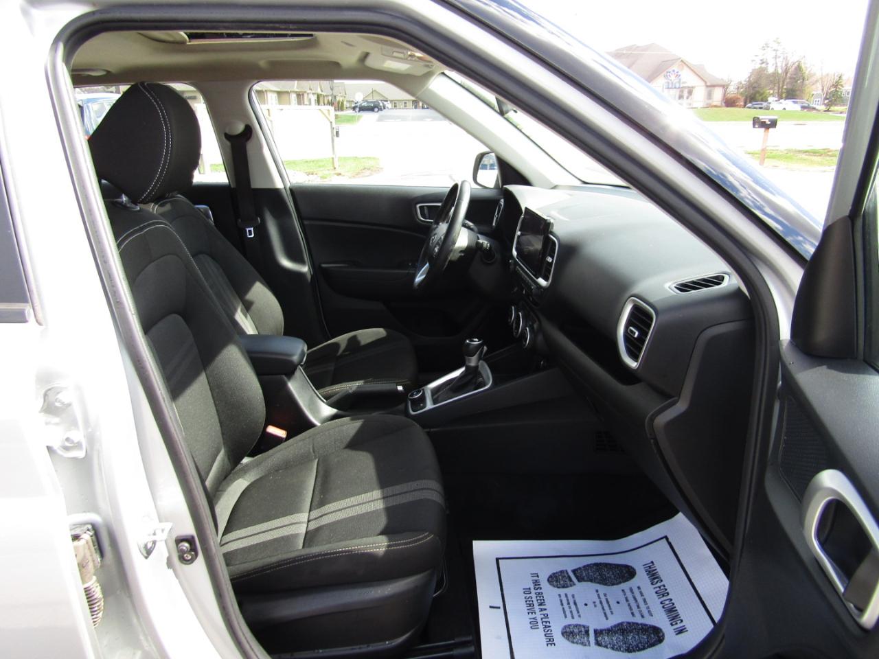 Hyundai Venue SEL 2021