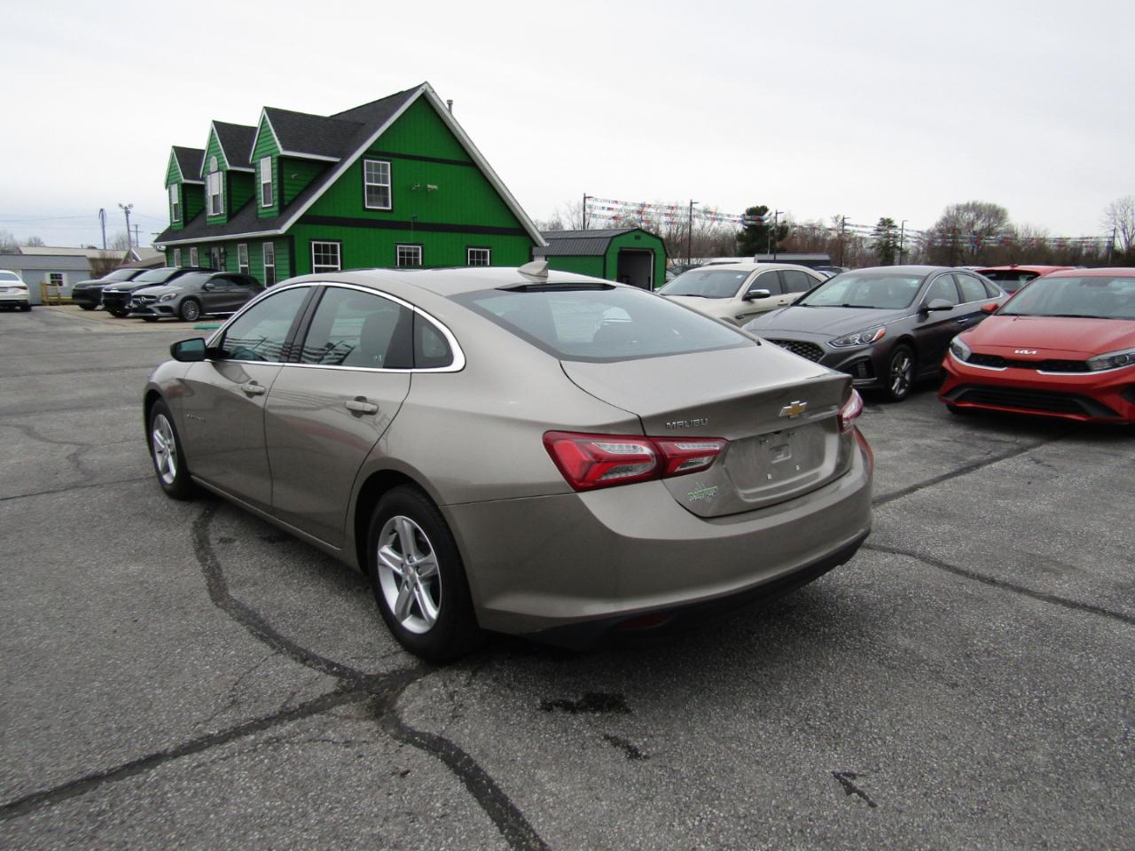 Chevrolet Malibu  2022