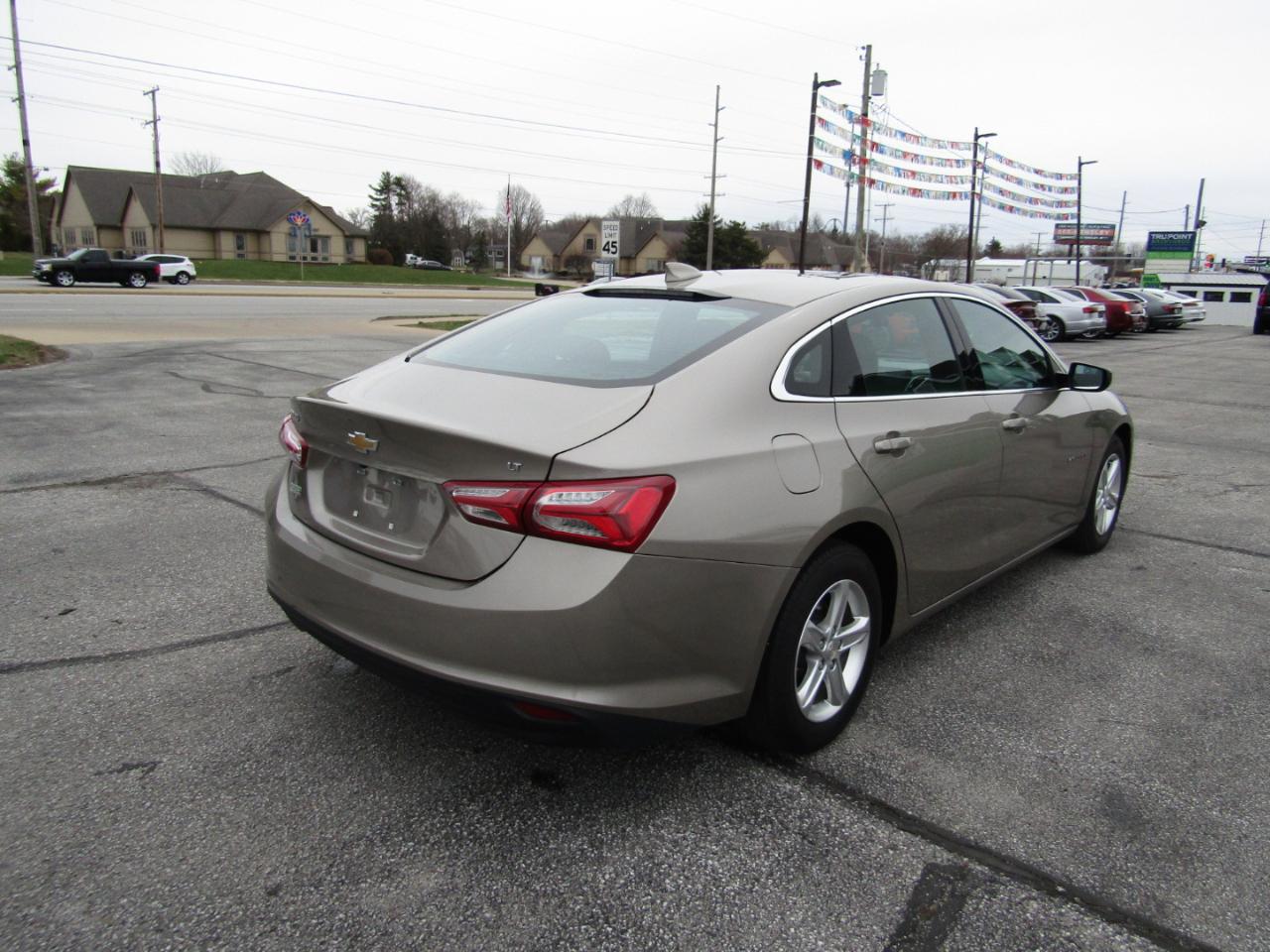 Chevrolet Malibu  2022