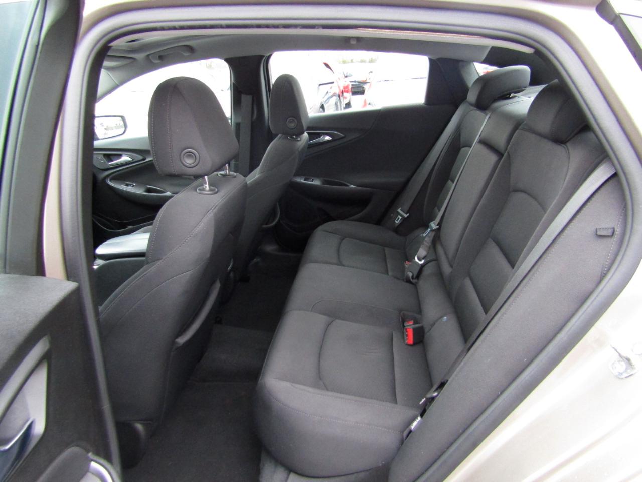 Chevrolet Malibu  2022