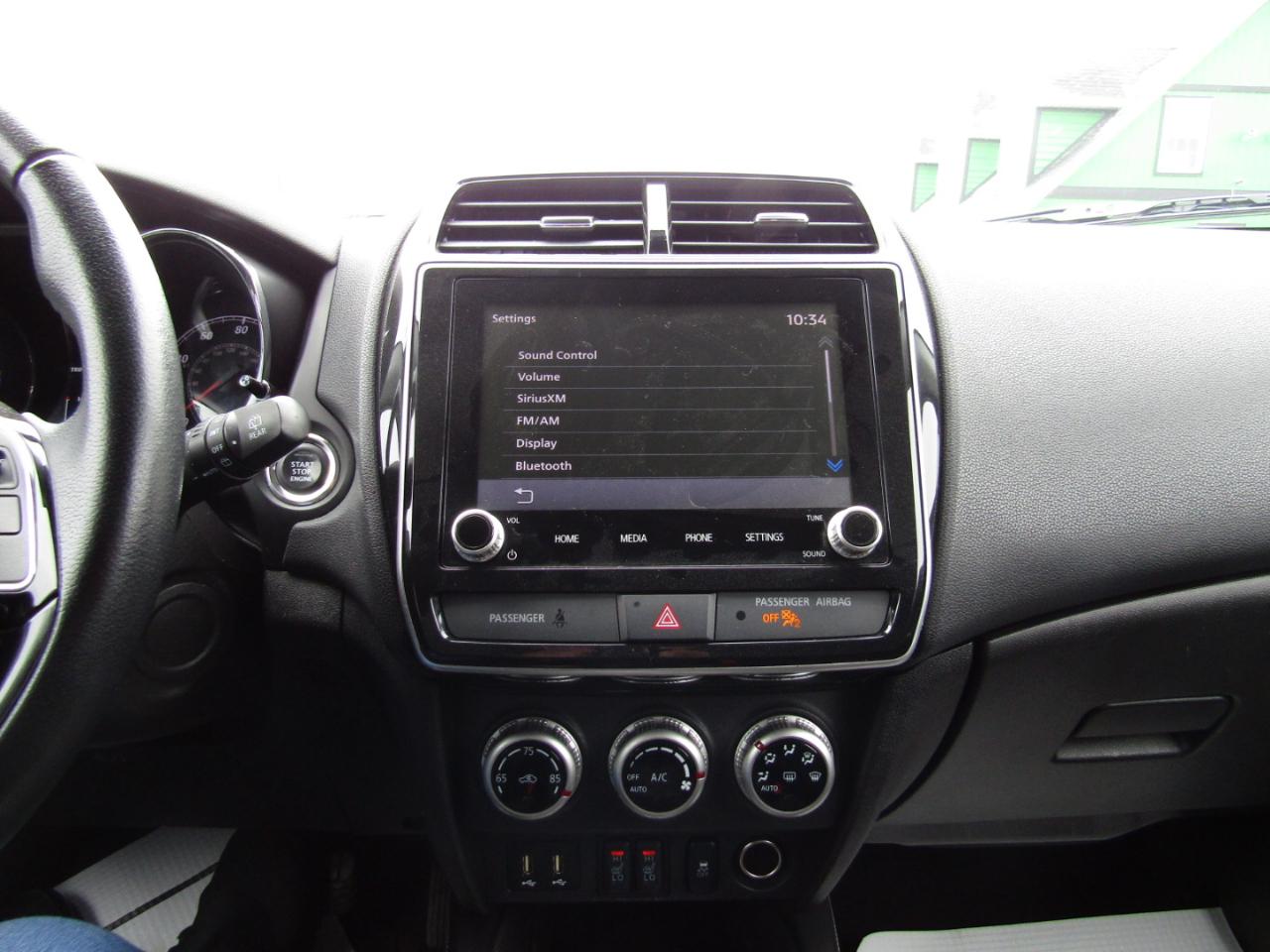 Mitsubishi Outlander Sport 2.0 ES AWD 2021