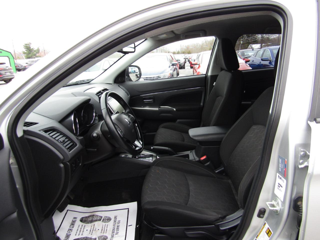 Mitsubishi Outlander Sport 2.0 ES AWD 2021