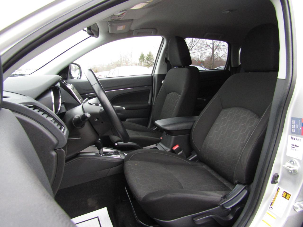 Mitsubishi Outlander Sport 2.0 ES AWD 2021