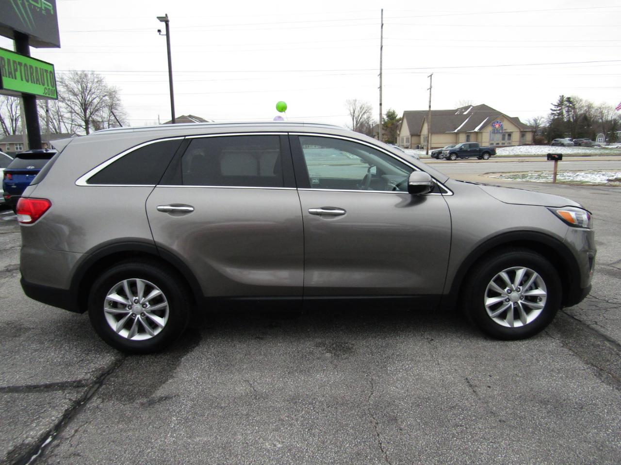 Kia Sorento LX 2WD 2016