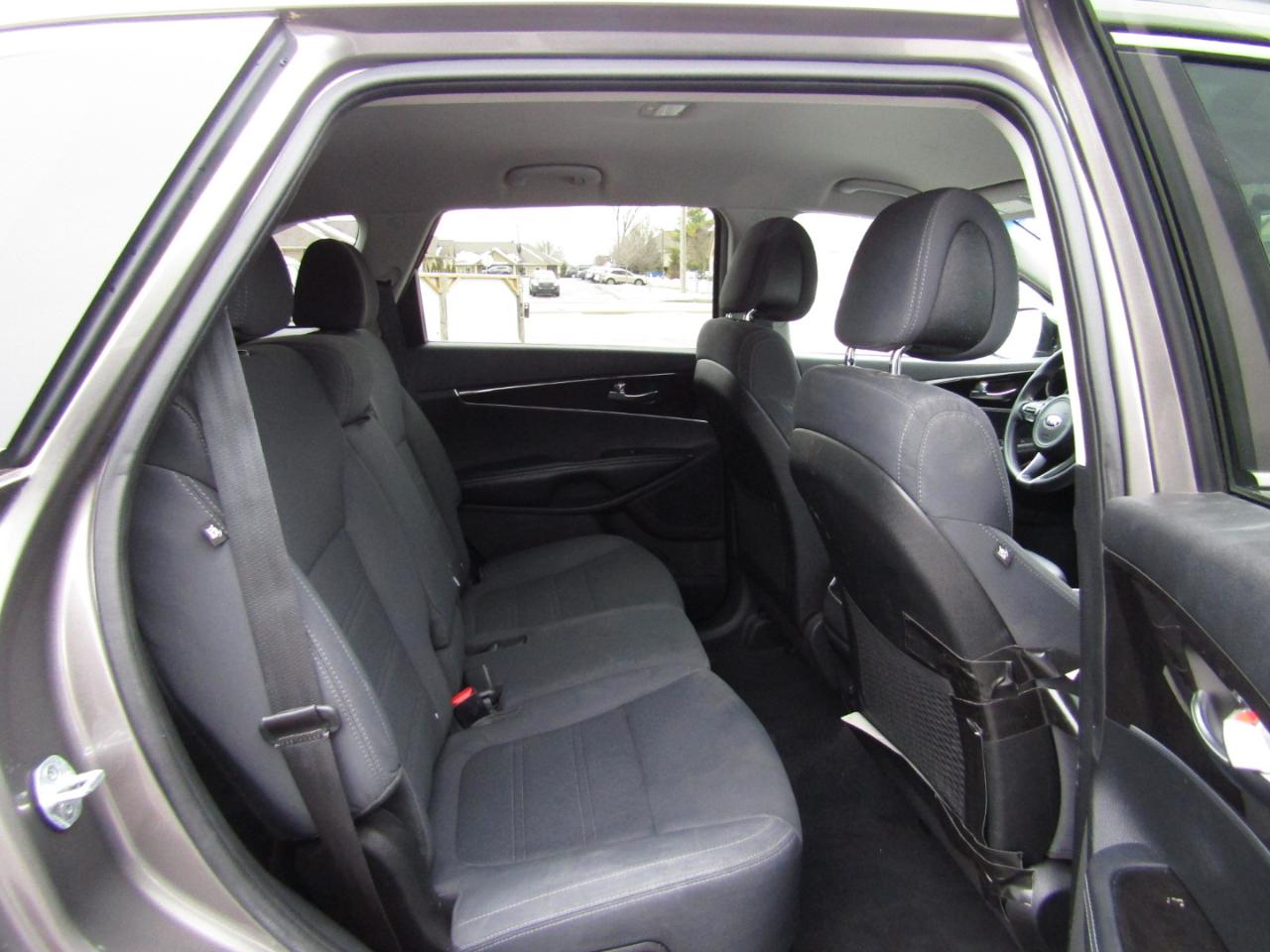 Kia Sorento LX 2WD 2016