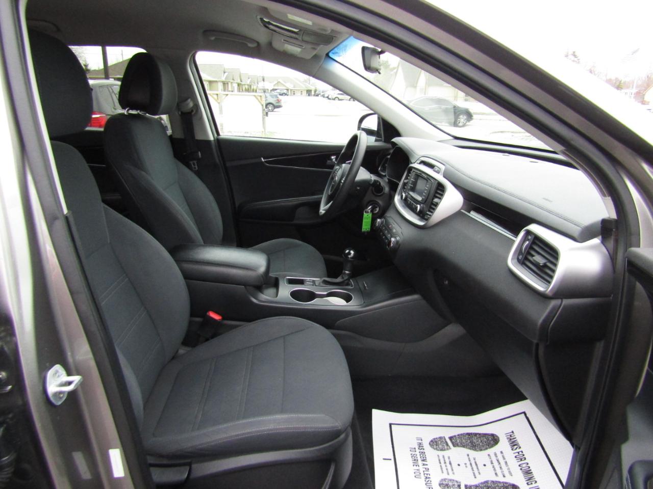 Kia Sorento LX 2WD 2016