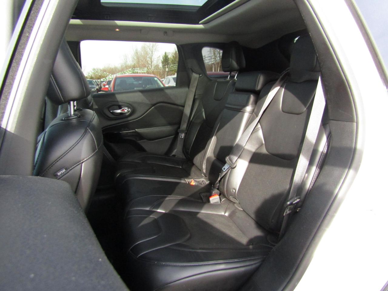 Jeep Cherokee Latitude Plus 4WD 2019