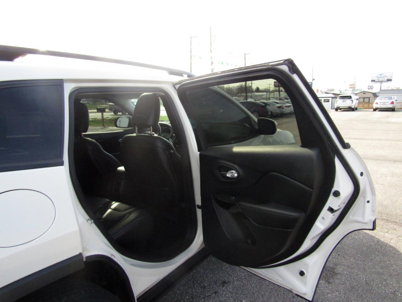 Jeep Cherokee Latitude Plus 4WD 2019