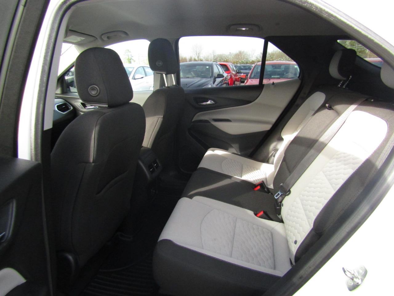 Chevrolet Equinox LS 2020