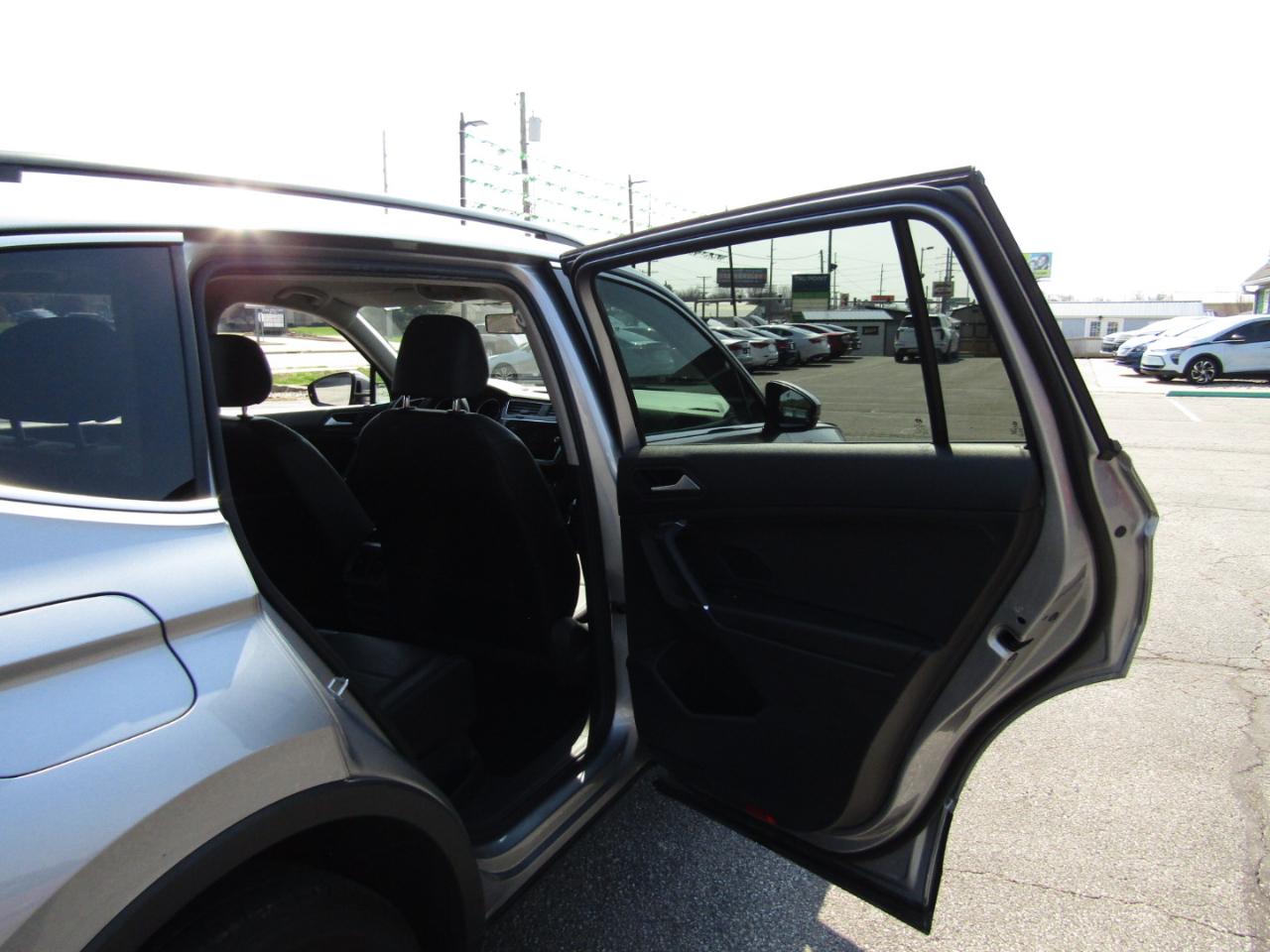 Volkswagen Tiguan SE 4Motion AWD 2020