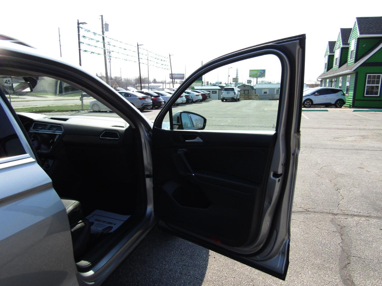 Volkswagen Tiguan SE 4Motion AWD 2020